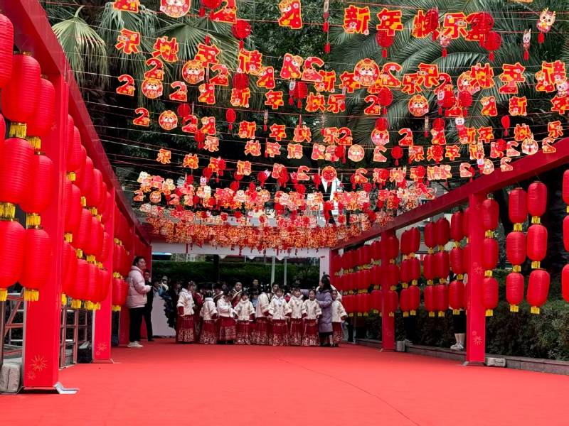 鹰手营子矿区文化资源深度挖掘：构建具有城市辨识度的文旅内容矩阵